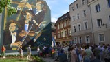 Mural Zbigniewa Wodeckiego w Opolu odsłonięty. "Należy mu się taki mural. Skala jest naprawdę niesamowita" - mówiła córka artysty