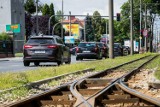 Bydgoszcz. Wiekowe torowiska tramwajowe zaczynają się sypać. Czy będą remonty?