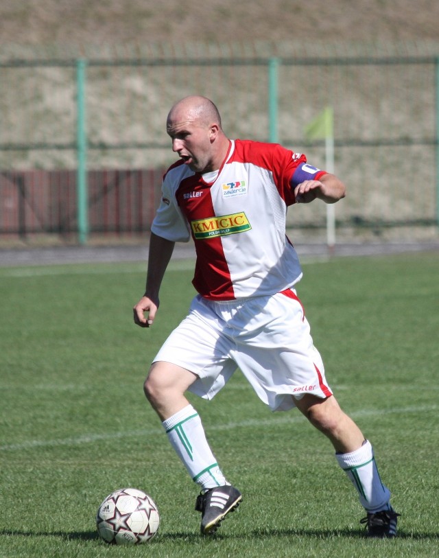Marek Surowiec strzelił trzy bramki w meczu z rywalami z Giebła.