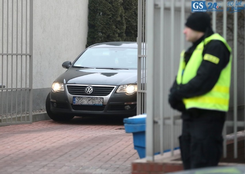 Gangsterzy mafii pruszkowskiej przesłuchiwani w Szczecinie. Zatrzymano 14 osób 