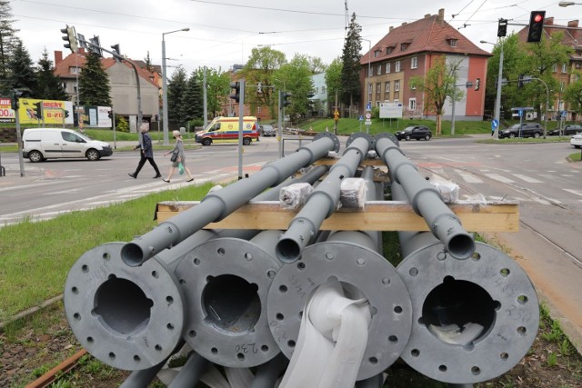 Prace w okolicy skrzyżowania między sądem a pałacem ślubów potrwają wiele tygodni.