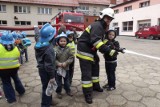 Maluchy odwiedziły strażaków