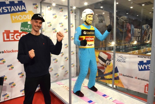 Dzisiaj w wiślańskim DH Świerk otwarta została wystawa klocków LEGO, gwoździem programu było odsłonięcie figury Piotra Żyły

Zobacz kolejne zdjęcia >>>