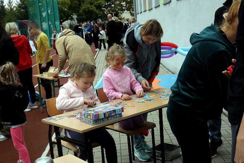 Postaw na rodzinę w Legnicy. Festyn w Szkole Podstawowej nr19, zobaczcie zdjęcia