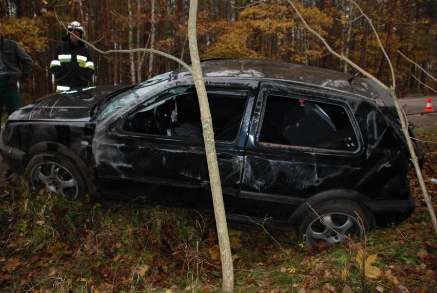 Wypadek na trasie Borzytuchom - Jutrzenka. Ranny pasażer trafił do szpitala