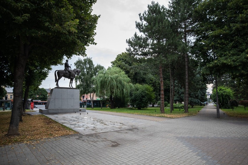 Dzwon Niepodległości ma stanąć niedaleko pomnika marszałka...
