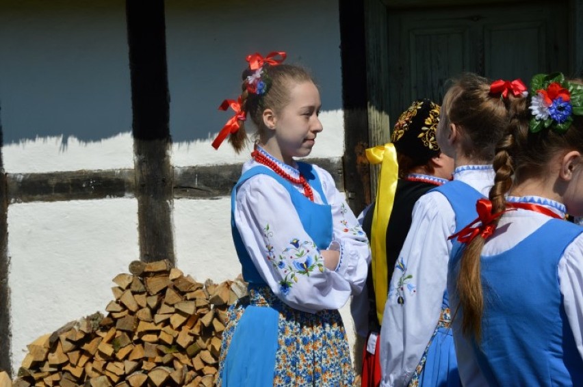 Ziemia Lęborska na Czarnym Weselu w Klukach.