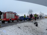 Hopowo: Wypadek na drodze krajowej nr 20. Dwie osoby ranne (ZDJĘCIA)