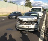 Dąbrowa Górnicza: Zderzenie osobówek przy Auchan na DK 94