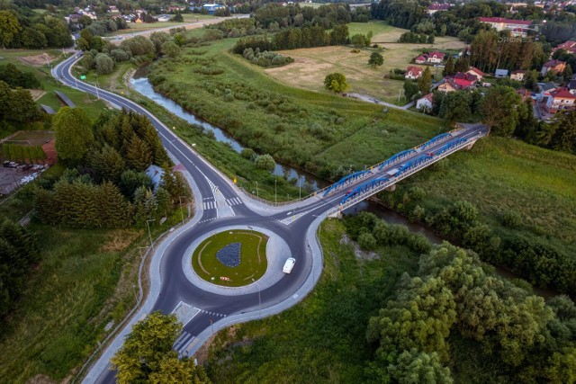 W ramach budowy obwodnicy Tuchowa powstały trzy ronda - przy ul. Tarnowskiej, Ryglickiej i Mickiewicza