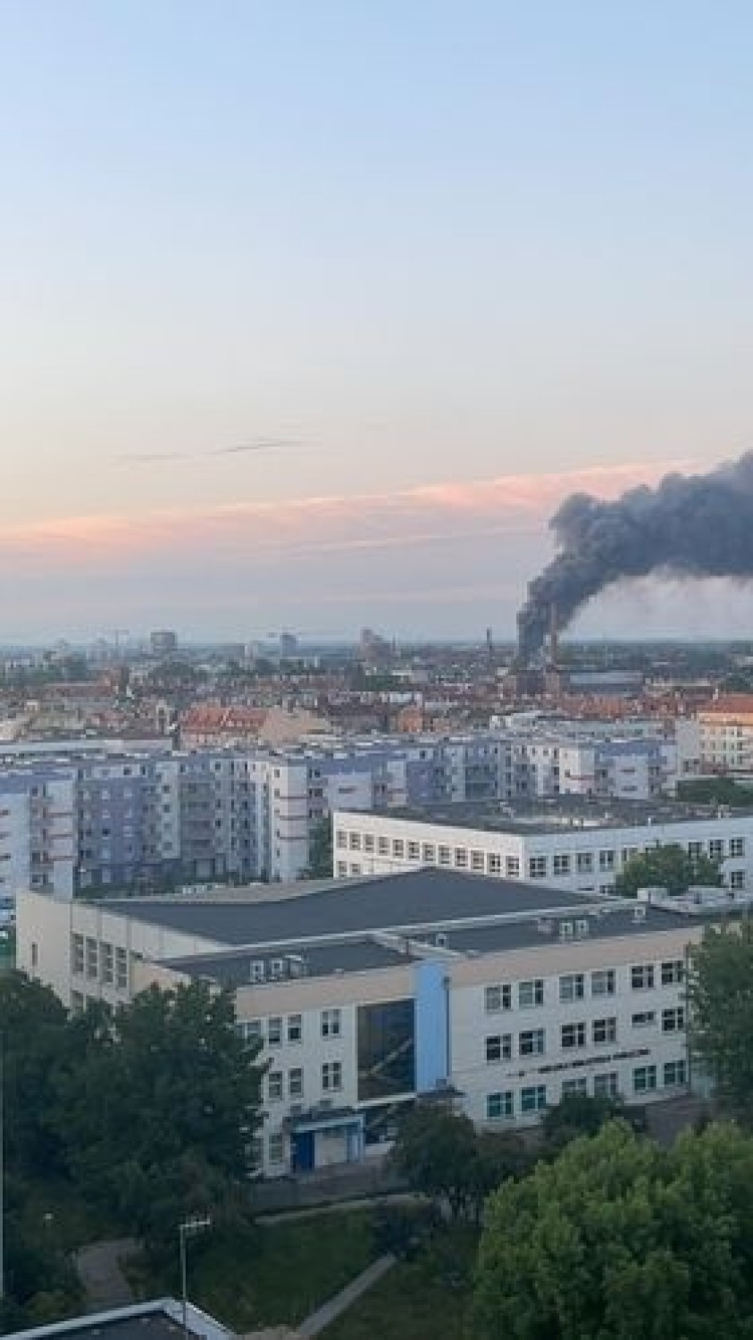 Wrocław. Groźnie wyglądający pożar na ul. Świstackiego