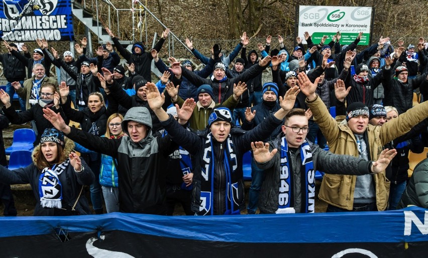 Mecz Victoria Koronowo - Zawisza Bydgoszcz 1:3. Zobaczcie zdjęcia kibiców