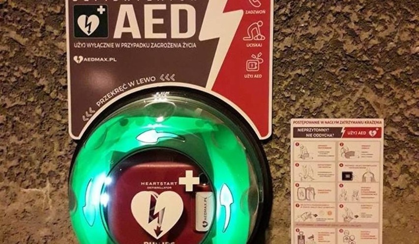 Defibrylator AED w Szkole im. Kawalerów Orderu Uśmiechu