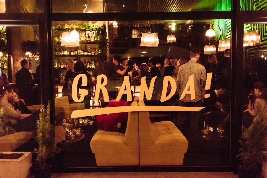 Granda to nowo otwarty bar na ul. Kruczej 24/26. Tutaj...