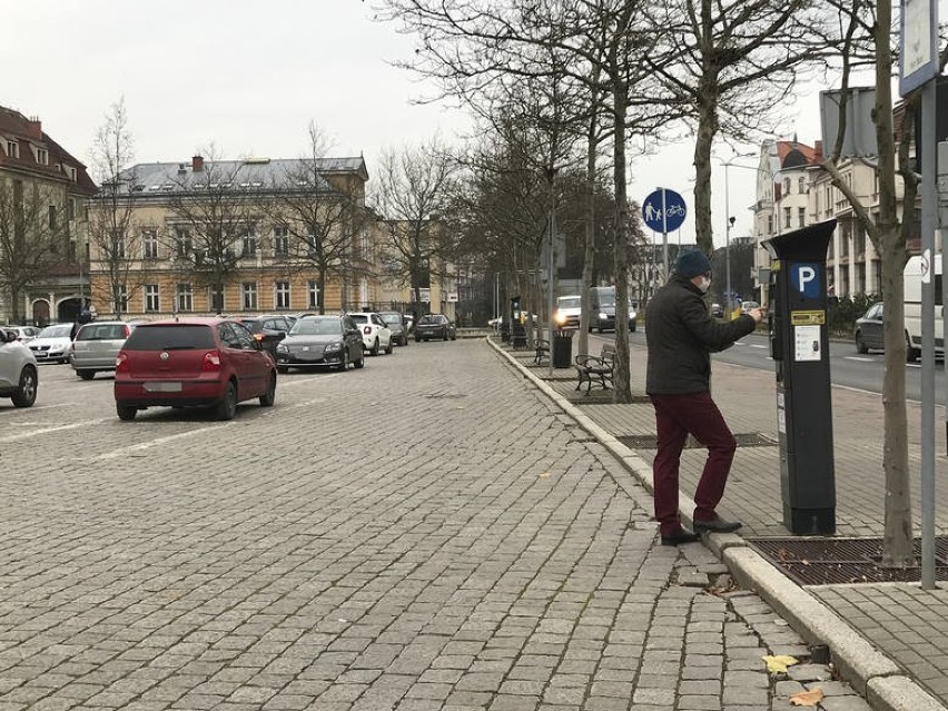 Kto będzie obsługiwał strefę parkowania w Słupsku? Na razie wpłynęła tylko jedna oferta