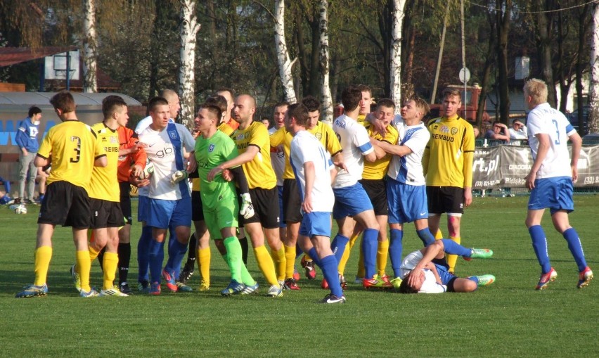 Niewiele brakowało, a derby zachodniej Małopolski w IV lidze...