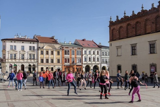 Akcja One Billion Rising / Nazywam się Miliard w Tarnowie w minionych latach cieszyła się sporym zainteresowaniem