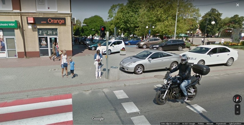 Przyłapani przez Google Street View na ulicach Dębicy. Może to Ciebie uchwyciła kamera? [ZDJĘCIA]