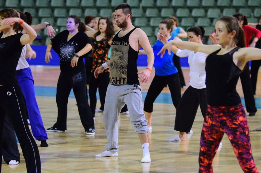 Piaseczno: Zatańcz zumbę i pomóż dzieciom. Festiwal Fitness...