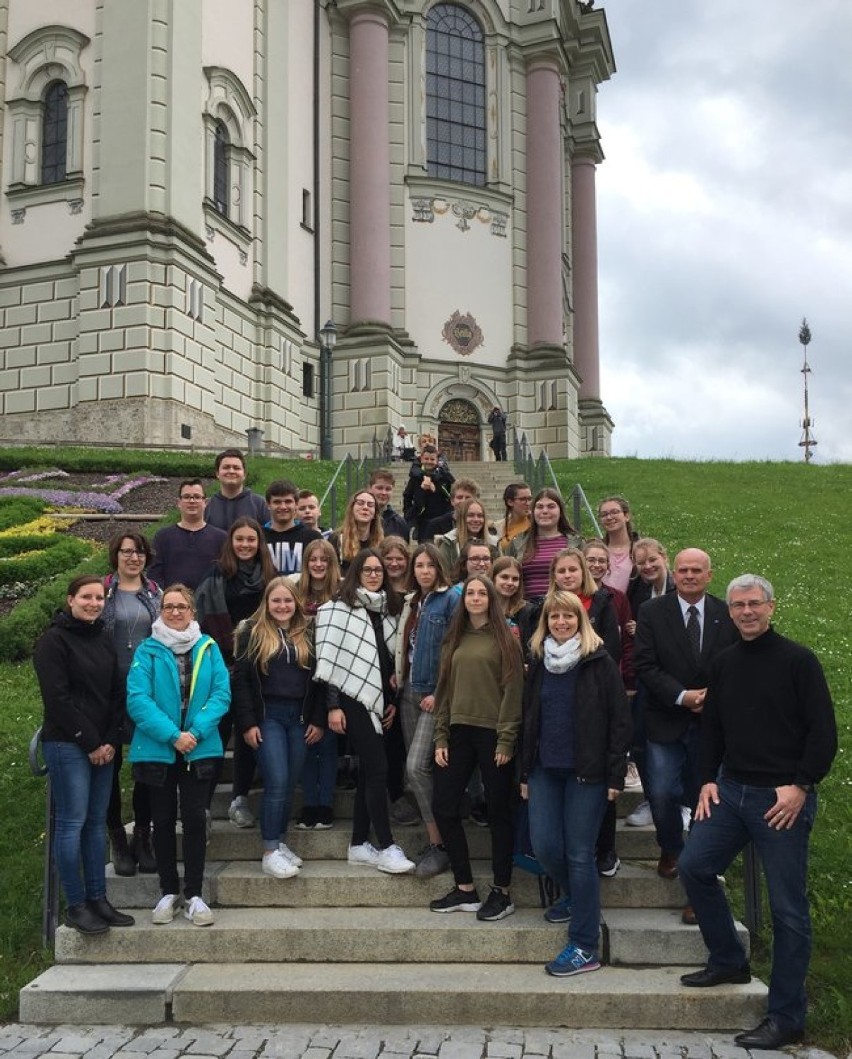 Młodzież odwiedziła uczniów w Steinach oraz Bawarii, wszystko w ramach wymiany 