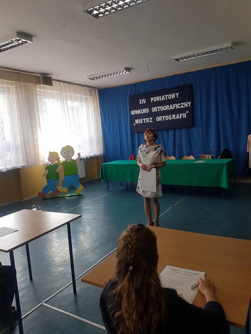 XIV Powiatowy Konkurs Mistrz Ortografii zorganizowała Szkoła Podstawowa nr 10 w Tomaszowie Maz. [ZDJĘCIA, WYNIKI]