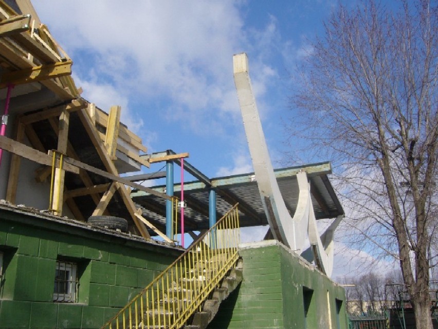 Rozpoczęto prace związane z remontem parku maszynowego na stadionie miejskim w Rzeszowie