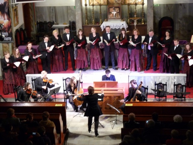 Piąty Koncert Wielkopostny w kościele pw. Św. Ap. Piotra i Pawła w Oławie