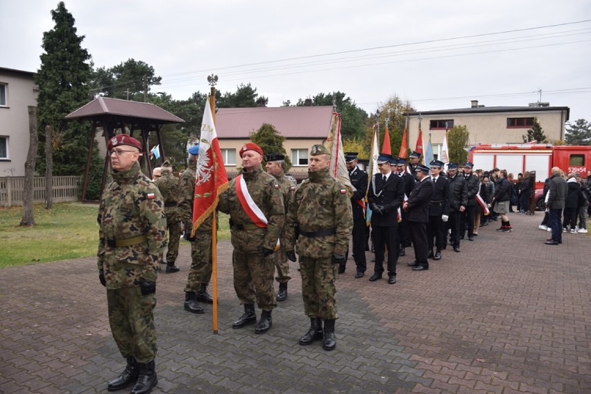 Poraj. Tłumy na Gminnych Obchodach Święta Niepodległości...