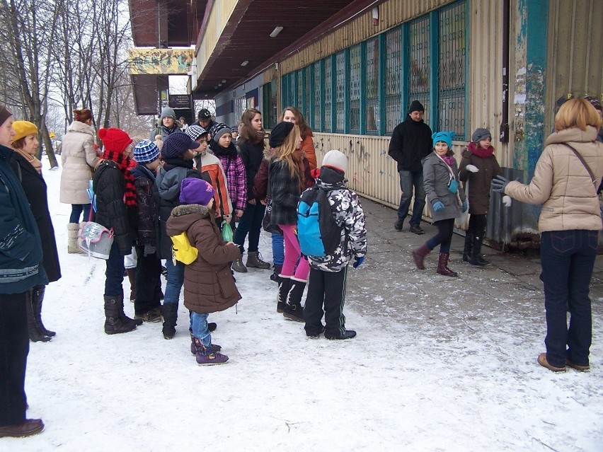 Rybnik: Dzieciaki z Nowin drugi dzień ferii spędziły w kinie FOTO