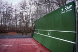 W Dolinie Trzech Stawów powstała ścianka do tenisa. Otwarcie na wiosnę