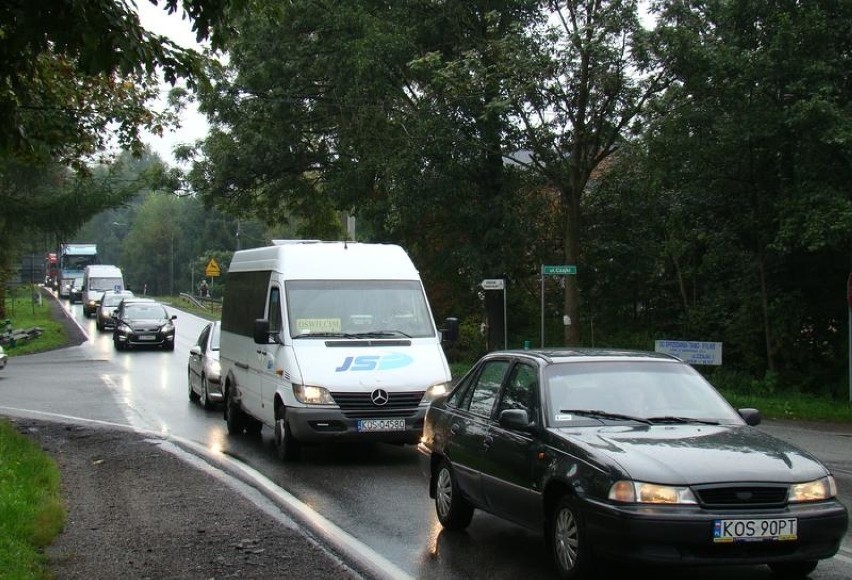 Oświęcim. Protest mieszkańców na drodze 948. Tworzą się korki