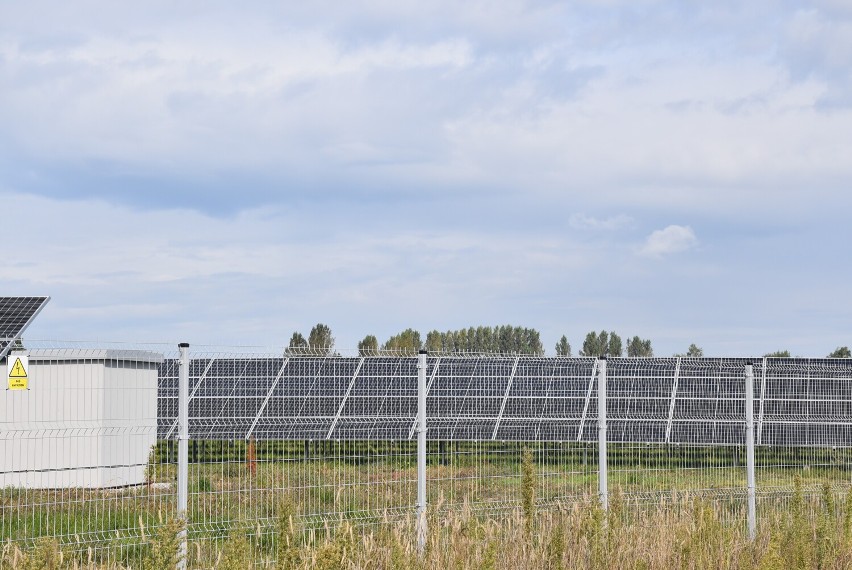 Kędzierzyn. Mieszkańcy nie chcą kolejnych farm fotowoltaicznych i protestują. Dlaczego?