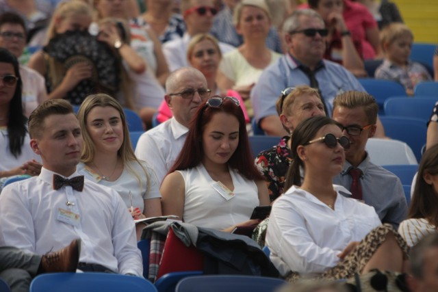 Zobacz zdjęcia z pozostałych dni:

Kongres Świadków Jehowy 2018 Chorzów [ZDJĘCIA z 11 sierpnia, sobota, DZIEŃ 2]. Chrzest wyznawców na Stadionie Ślaskim

Kongres Świadków Jehowy 2018 Chorzów [ZDJĘCIA z 12 sierpnia, sobota, DZIEŃ 3 i ostatni]

Kongres Świadków Jehowy 2018 Chorzów: Chrzest na Stadionie Śląskim
