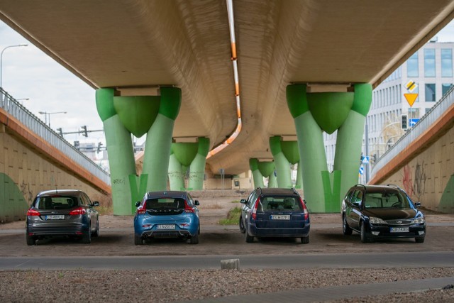 Z parkingu skorzystać mogą tylko pracownicy i osoby upoważnione przez PKS.