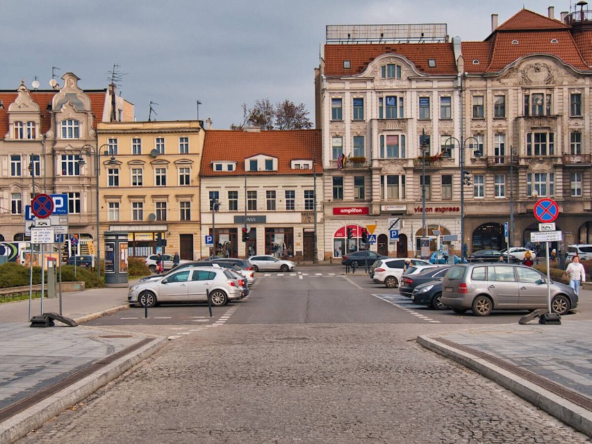 W związku z Jarmarkiem Świątecznym na Starym Mieście w...