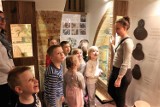 "Literki" z przedszkola Nr 1 w Złotowie zwiedziły po raz pierwszy Muzeum Ziemi Złotowskiej