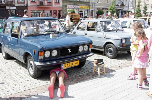 Wystawa pojazdów Zabytkowych w Wąbrzeźnie to jedna z niewielu okazji kiedy możemy oglądać stare auta