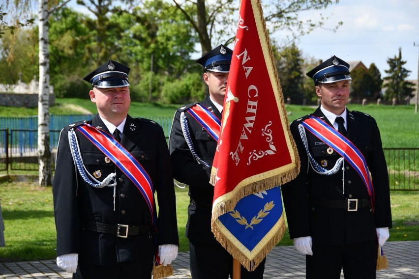 OSP Mielżyn otrzymała nowy wóz. To pierwszy tak nowoczesny samochód w historii miejscowej jednostki