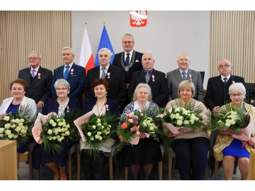 Sześć par z Augustowa otrzymało medale za długoletnie...