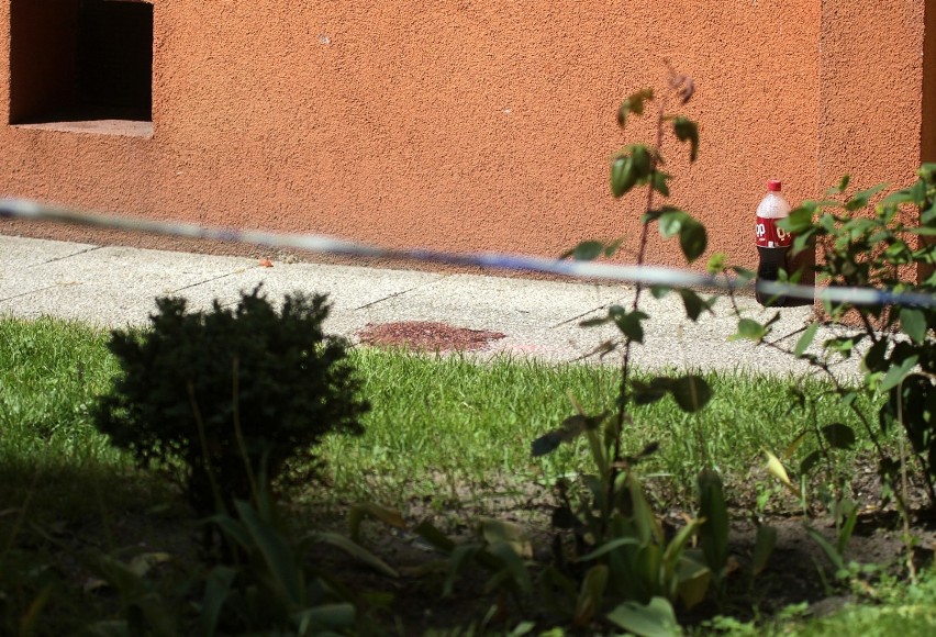 Kobieta wypchnięta z balkonu w Gdyni. Policja zatrzymała męża [ZDJĘCIA, WIDEO]