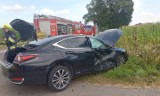 Gm. Nowy Staw. Wypadek na skrzyżowaniu w Trępnowach. W zderzeniu dwóch aut ucierpiała jedna osoba
