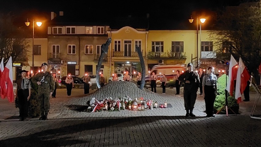 W Ostrowcu Świętokrzyskim uczczono pamięć straconych, 81 lat...