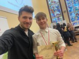 Michał Komosiński -  młody fryzjer z Szamotuł z wysoką lokatą w wielkopolskim konkursie dla uczniów rzemiosła 