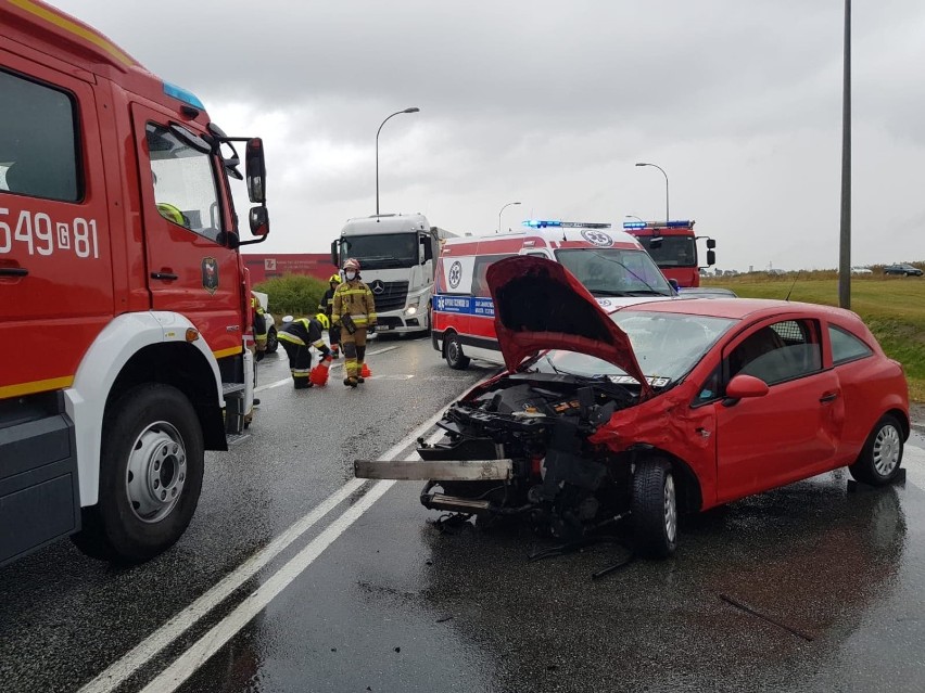 Wypadek w Swarożynie koło Tczewa: droga krajowa 22 zablokowana