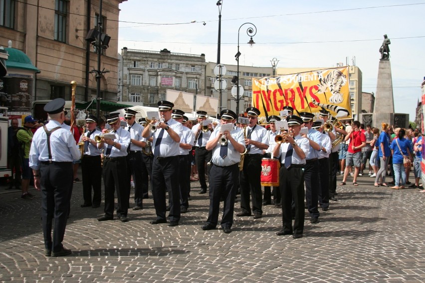 Juwenalia 2012 w Łodzi. Studenci przejęli władzę nad miastem [ZDJĘCIA]