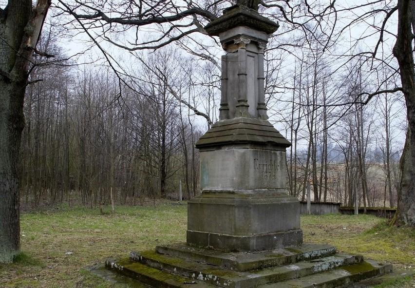 Cmentarz wojenny w Dusznikach-Zdroju. Stan obecny
