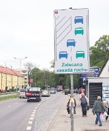 W Szczecinie pojawiły się nowe tablice "jedź na zamek"