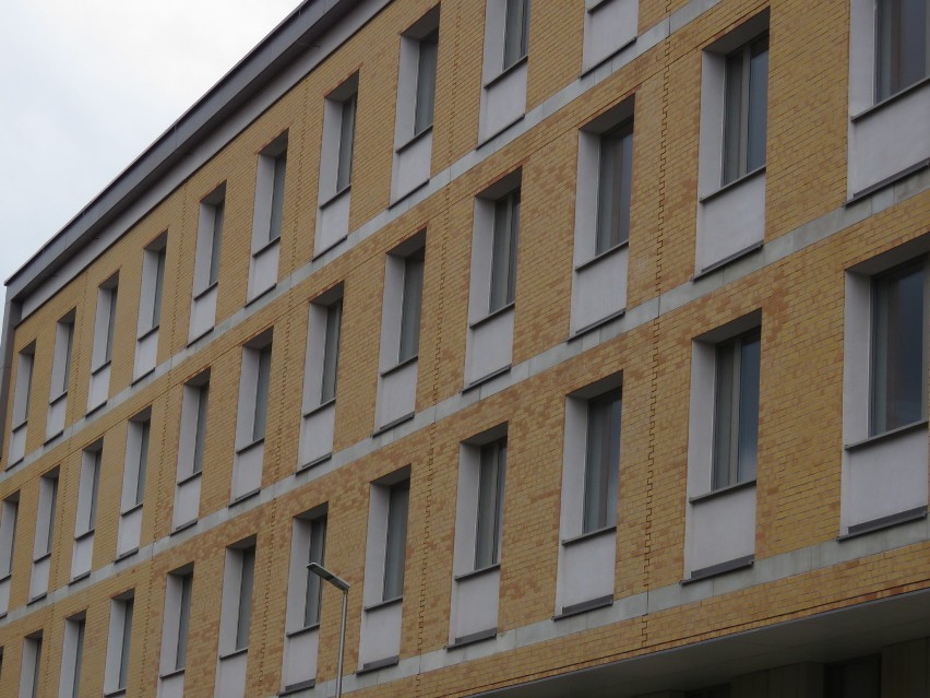 Piekary Śląskie: II etap rozbudowy szpitala miejskiego na finiszu. NOWE ZDJĘCIA