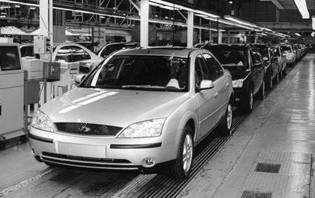 Teksid produkuje odlewy dla wielu firm motoryzacyjnych, w tym również Forda. 
ZDJĘCIE: WOJCIECH TRZCIONKA