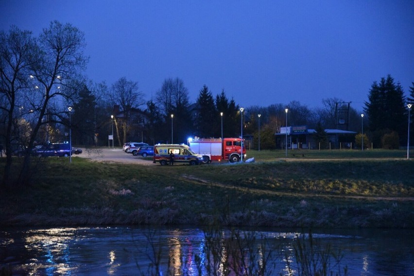 Interwencja na rzece San w Jarosławiu. Wiemy, dlaczego 29-latek uciekał przed policją